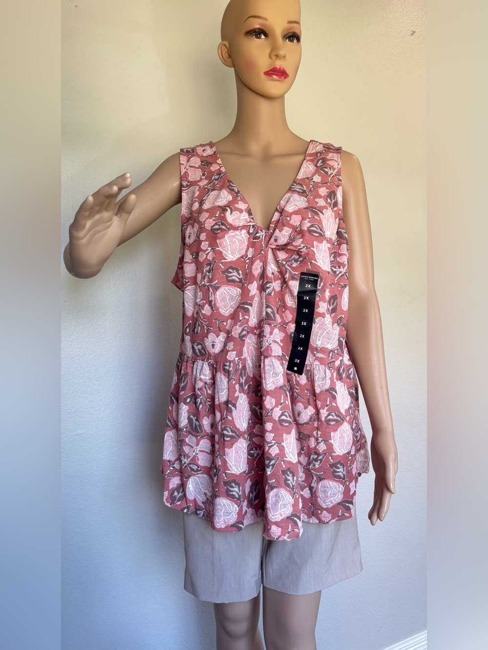 Lucky Brand Rose Floral V-Neck Peplum Top